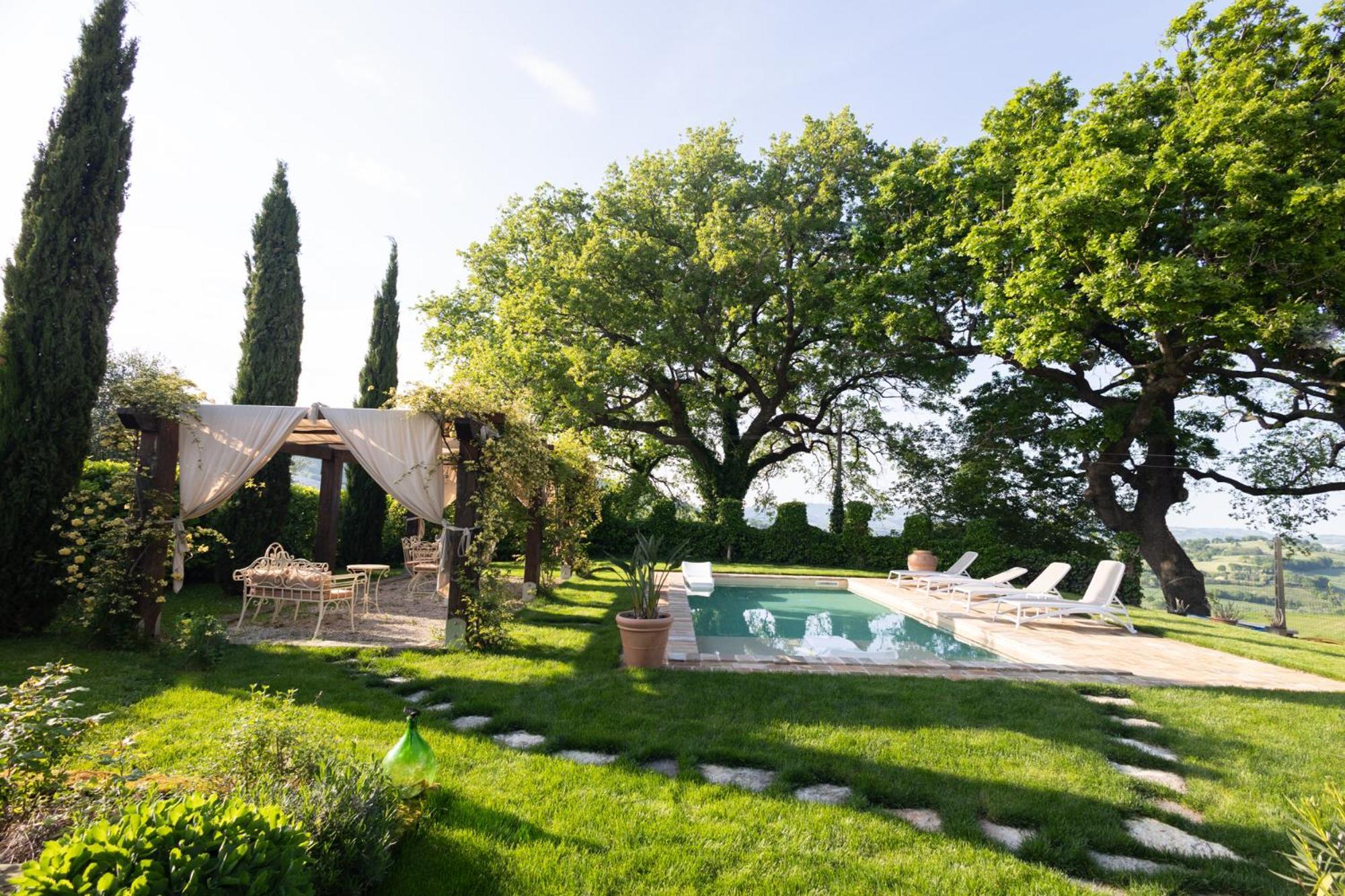 Ca' Le Cerque, Villa Surrounded By The Marche Nature 포솜브로네 외부 사진